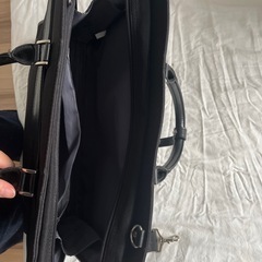 バッグ変形破れありの画像