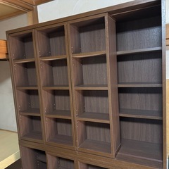 無料　本棚2個　縦98cm 横120cm 奥行34cm 前例、後列　各300冊以上は漫画本が入りますの画像