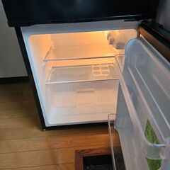 COMFEE' 冷蔵庫（90L・2ドア・ブラック）美品／引き取り希望
