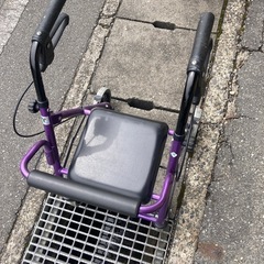 シルバーカーの画像