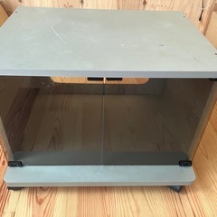 テレビ台の画像