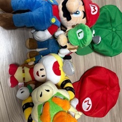 マリオ、ルイージ、よっしー、ピノキオ ぬいぐるみ詰め合わせの画像