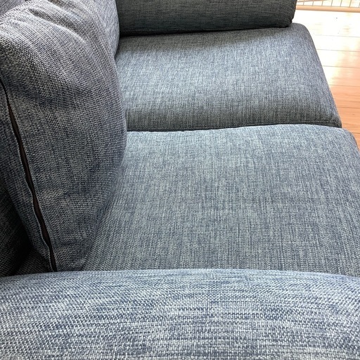 ニトリ2人掛けソファー(ファブリックブルー)