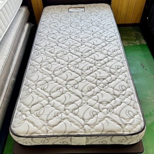 ?A1011‼️シモンズ　100x200CMシングルベッドとマットレスセット?
