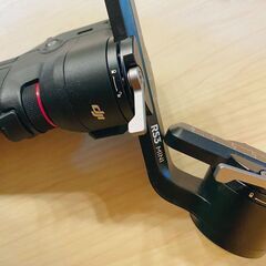 DJI RS 3 Mini カメラ用ジンバルの画像