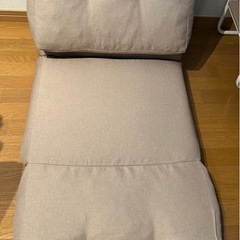 4/13 取りに来てくださる方限定1人用ソファベッド
の画像