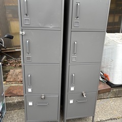 縦型ロッカー