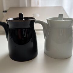 差し上げます：白山陶器　しょうゆさしx２　グッドデザイン賞（中古）