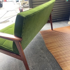 karimoku kagu カリモク60 Kチェア 2シーター モケットグリーンの画像