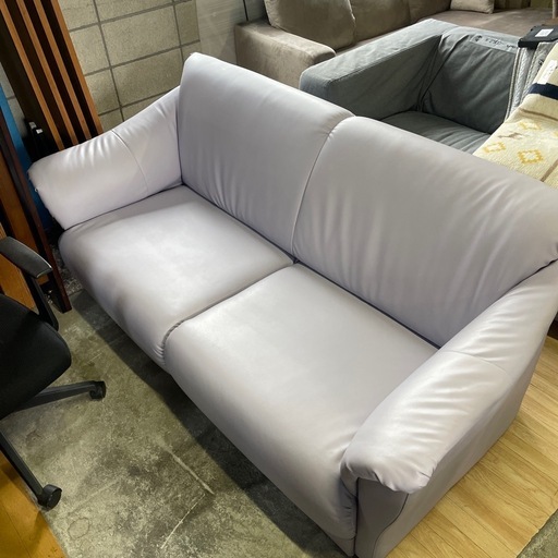 合皮3人掛けソファー