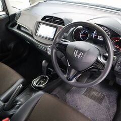 【48回払いが新登場♪今までより更にお買い求め頂き易く！】今回は【ホンダ フィット　シャトル 　１５Ｘ　Ｓパッケージ 】を紹介！の画像