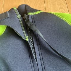 キッズ　ウェットスーツ　試着一回超美品の画像