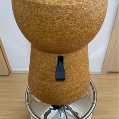 【新品未使用】シャンパン　コルク 椅子  カウンターチェア　スツール  の画像