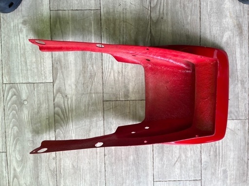 GPZ400F/F2用テールカウル 新品 楽天市場】GPZ400F/F2用 ハネタイプテールカウル！新品【国内