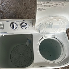 2槽式洗濯機 Live Series ホワイト JW-W45E-W [洗濯4.5kg /乾燥機能無 /上開き]の画像