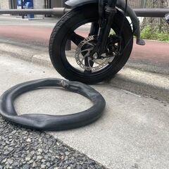 ひねちゃ、モペット、フル電動自転車の修理致します☆タイヤ☆チューブ、スロットルの鍵、充電器の鍵、ペダル、ヘッドランプ等 - 地元のお店