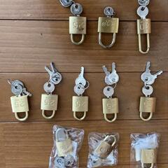 南京錠　　11個の画像