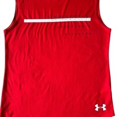 Under Armour レッド タンクトップ