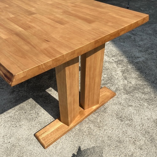 【美品】ダイニングテーブル　机　天然木　木製　ウッド