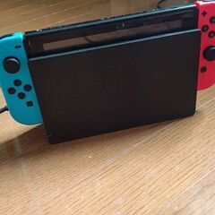 Switch本体　保護フィルムついてます　値下げはしませんの画像