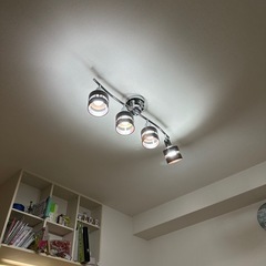 美品✨シーリングライト
の画像