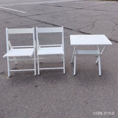 ほぼ新品　折りたたみ　テーブル＆チェア2脚セット　オープンテラス　アウトドアの画像