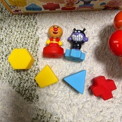 美品 NEW アンパンマンごう やわらかパズルの画像