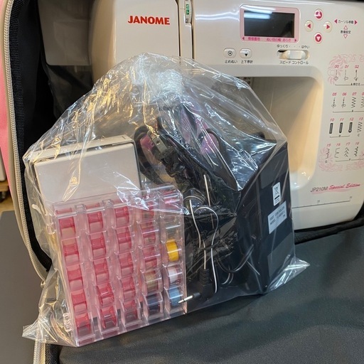 9397 JANOME ジャノメ フットコントローラー付きミシン ミシン 家庭用 手芸 ボビン付き ホワイト 白 ケース付き ピンク
