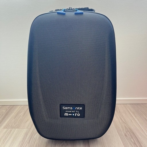 《予定者決定》マイクロスクーター製「micro luggage マイクロラゲッジ」の乗れるスーツケース＆キックボード