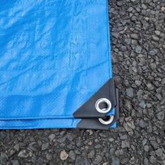 ブルーシートの画像