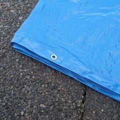 ブルーシートの画像