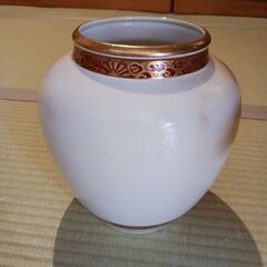 九谷焼　花瓶　壺　秋の七種の画像