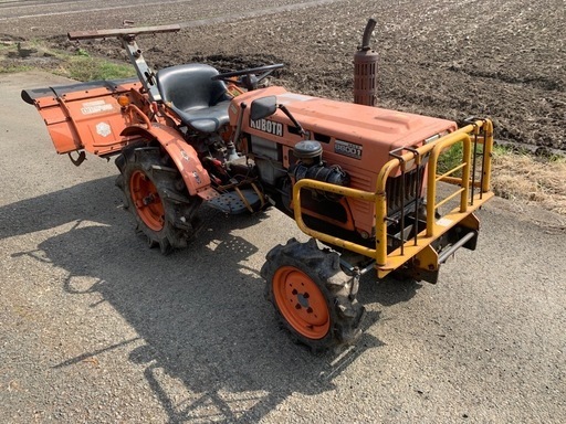●受渡し決定済み● 
クボタ　トラクター　B6001