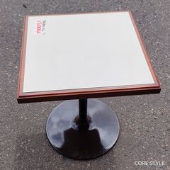 美品　スクエアテーブル　コーヒーテーブルの画像