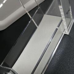 無印良品　アクリルネックレス・ピアス　スタンド

の画像