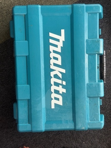 充電式　インパクトレンチ　18v 21ソケット付き