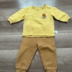 ユニクロパジャマ　90 難あり