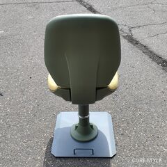 希少　ほぼ新品　パチンコ屋にある頑丈な椅子　昇降、前後動作可の画像