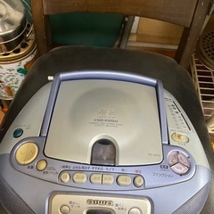 aiwa　CSD-EX150コンパクトディスク　ステレオラジオカセットレコーダー。の画像