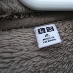 ユニクロ　ジャケット　女性？　XLサイズの画像
