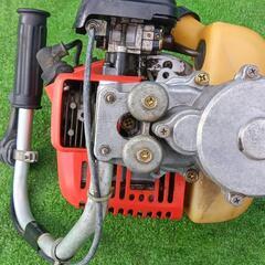 ゼノア 剪定機 エンジンヘッジトリマー バリカンの画像