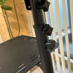 プロジェクタースタンドの画像