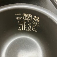 ☆値下げ☆I2504-291 アイリスオーヤマIHジャー炊飯器 RC-IB30-B 2017年製 通電確認済み キズ汚れ有り の画像