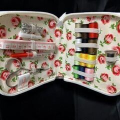 ソーイングセット　裁縫道具　　キャスキッドソン　【j242】