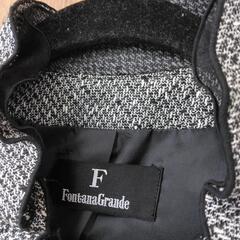 F-21　レディーススーツの画像