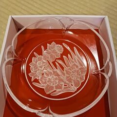 HOYAクリスタル　水仙　ガラス皿の画像