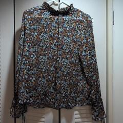 ZARAトップス