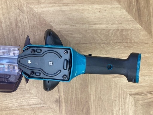 0281 makita マキタ 18V 400mm 充電式生垣バリカン MUH407DZ 本体のみ 充電器無し ※動作確認済