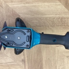 0281 makita マキタ 18V 400mm 充電式生垣バリカン MUH407DZ 本体のみ 充電器無し ※動作確認済の画像