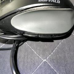 BUFFALO 有線マウス 6ボタン静音の画像